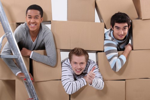 Local moving support for a flat or small house move in Sutton